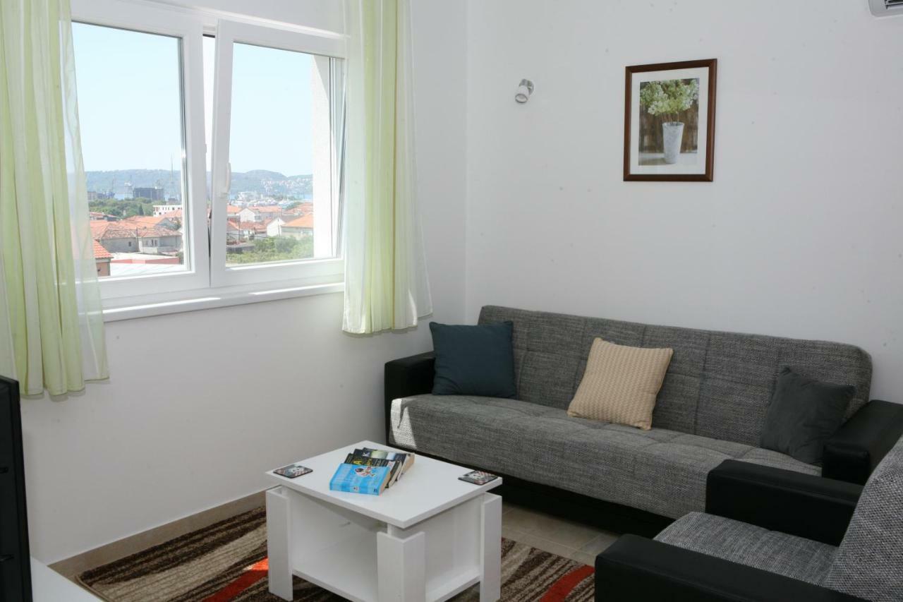 Apartment Jessica Trogir Extérieur photo